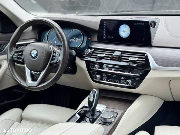 BMW Seria 5 520d Aut. Luxury Line - 6