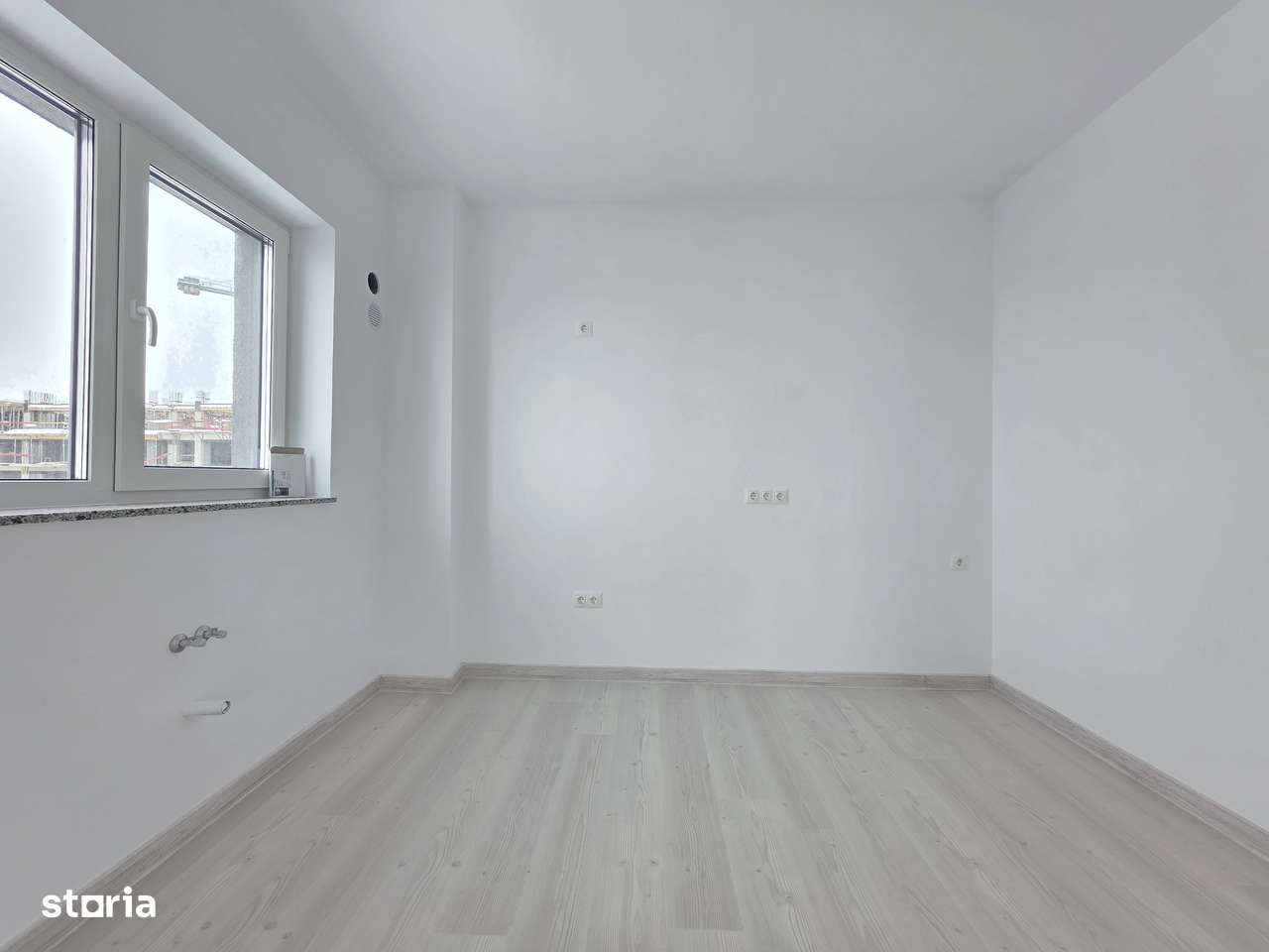 Apartament NOU 2 camere, parcare, boxa de vanzare Avantgarden 3 faza 5-5