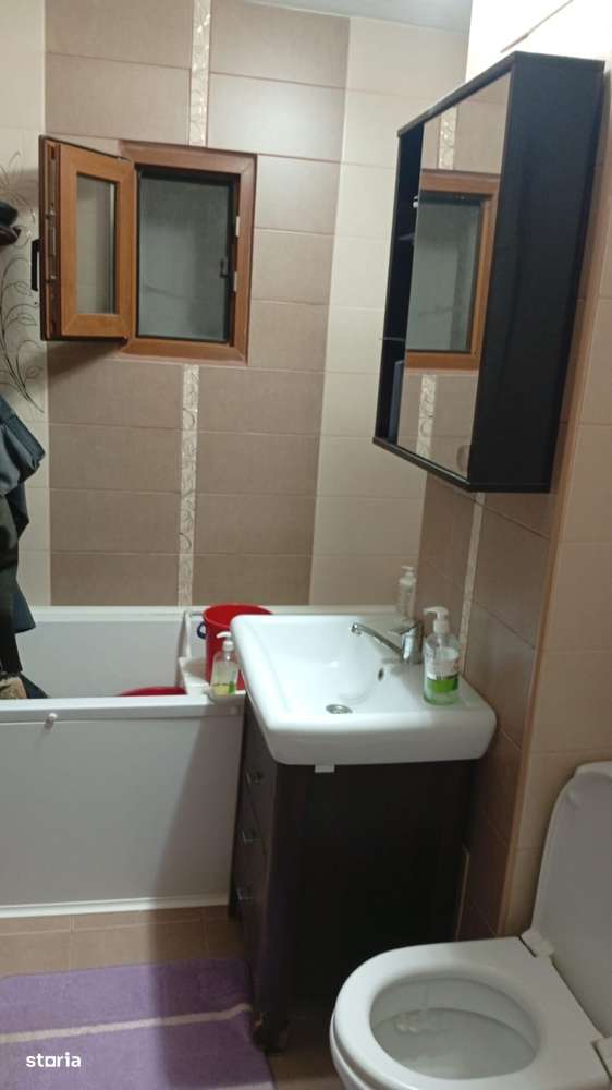 Decomandat, et.1/4, centrală termică, Rovine-Liceul Arghezi - Imagine principală: 4/6