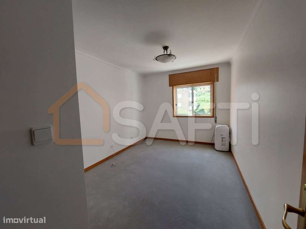 Apartamento T3 espaçoso como novo - Grande imagem: 5/25