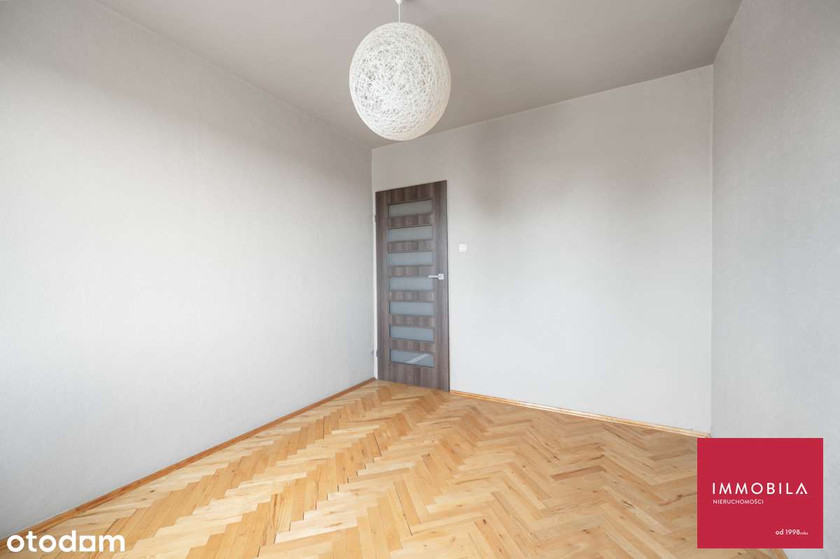 Gdynia CIsowa,  4 pokojowe mieszkanie z balkonem-6