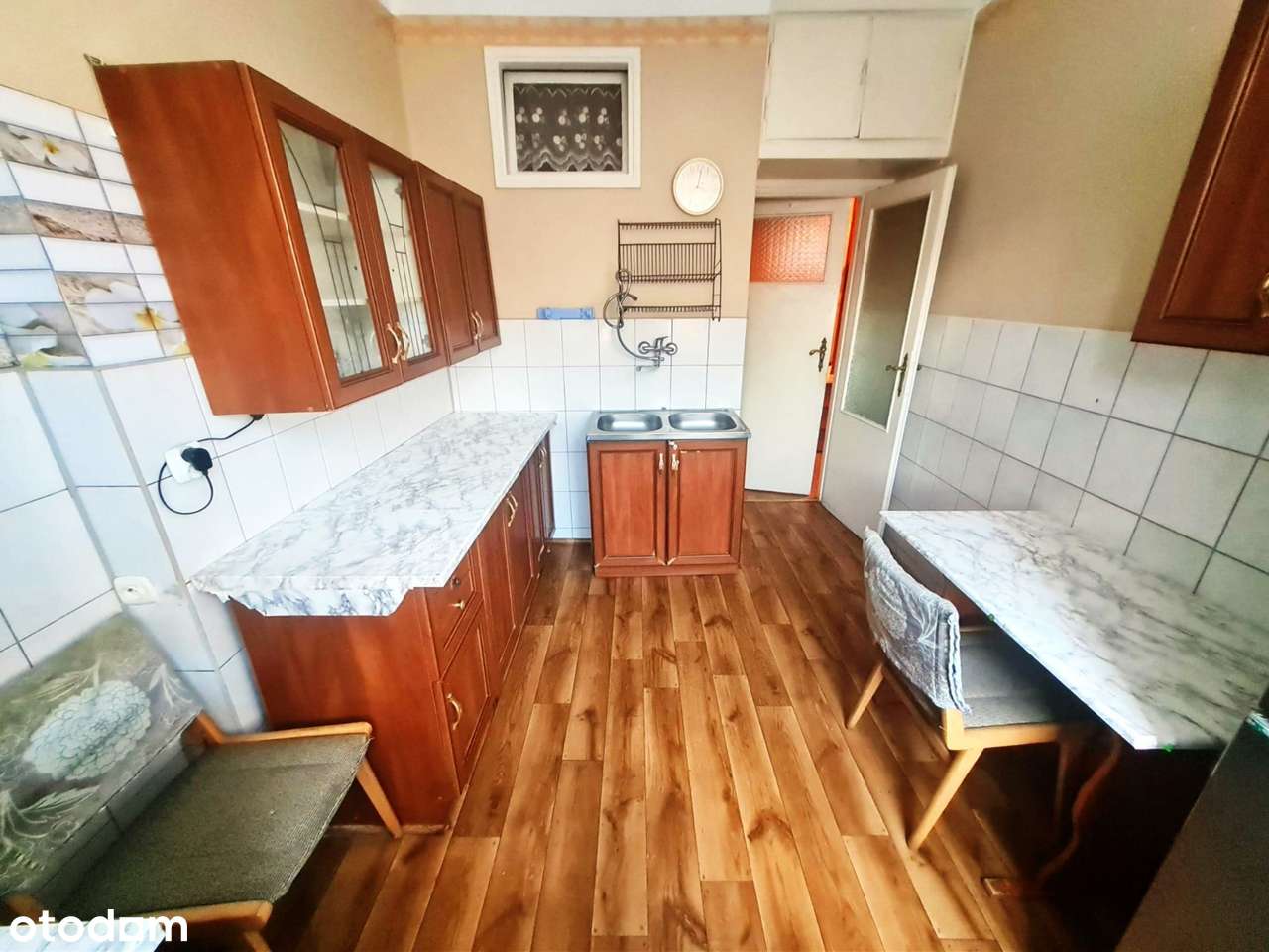 2-pokojowe mieszkanie, 47 m² – parter, blisko centrum-3