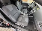 Volvo V40 CC D3 Drive-E SCR Momentum - 17