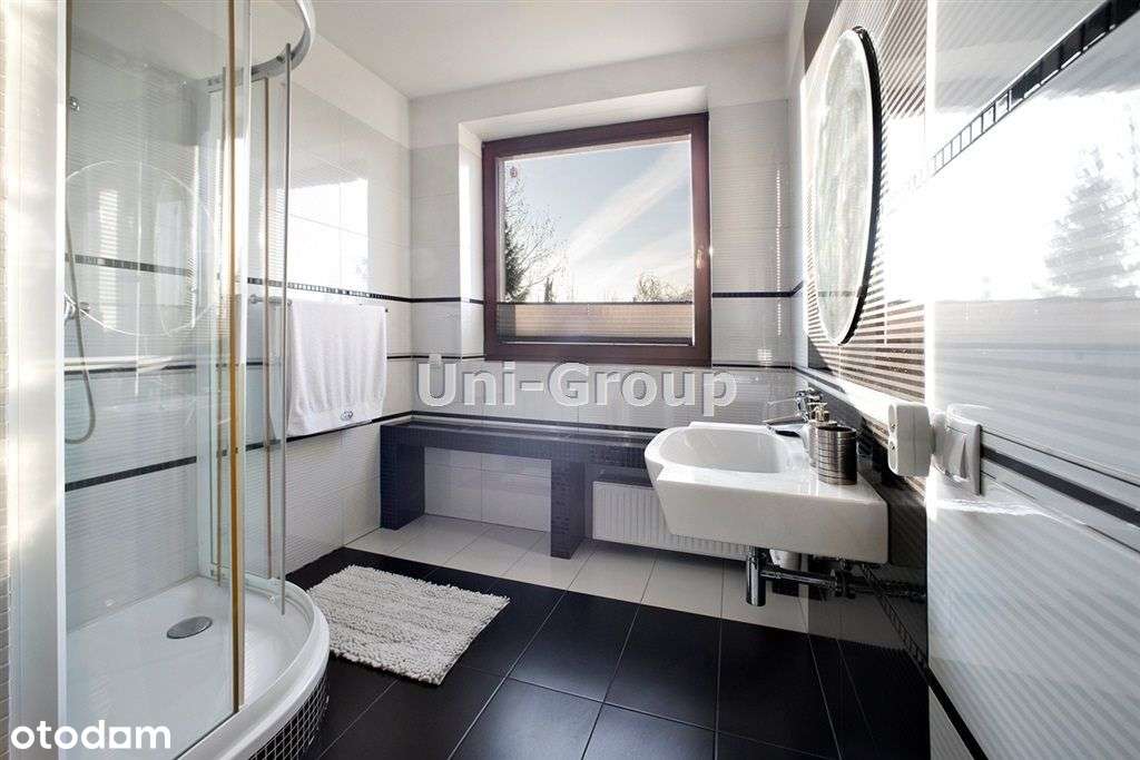 Komfortowy Wolnostojący Dom Na Zawadach-16