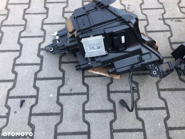 Skoda Kodiaq Lift 566941035 Lampa Komplet Lamp - 10