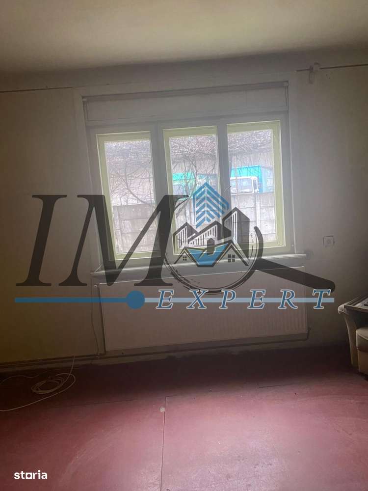 Casa  de vanzare in zona Cetate Alba Iulia - Imagine principală: 5/9