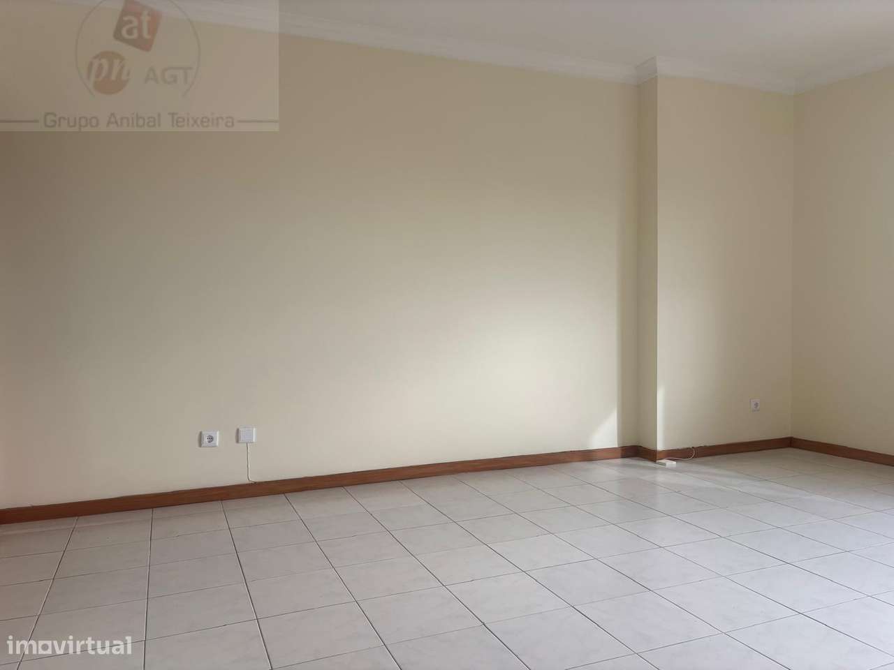 T1 + 1 com lugar de garagem - Grande imagem: 3/10