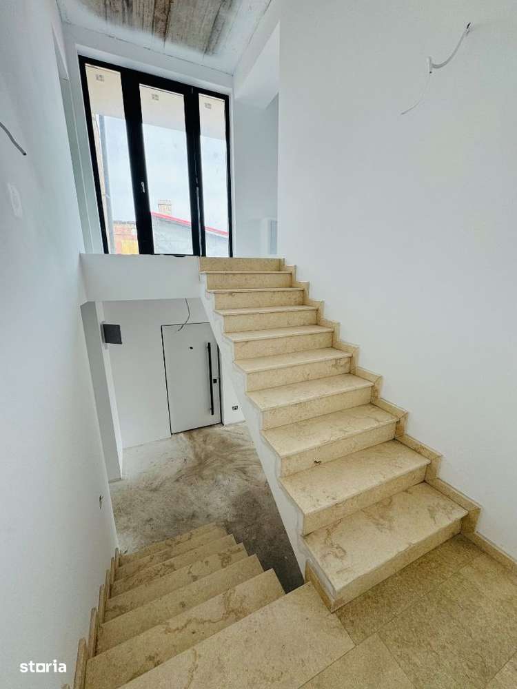 Casa P+1 str. Libertății, singur in curte , COMISION 0-8