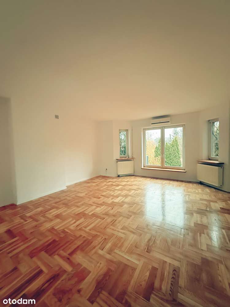 Segment 246 m² z ogrodem i 2 miejscami postojowymi – Warszawa Włochy-8