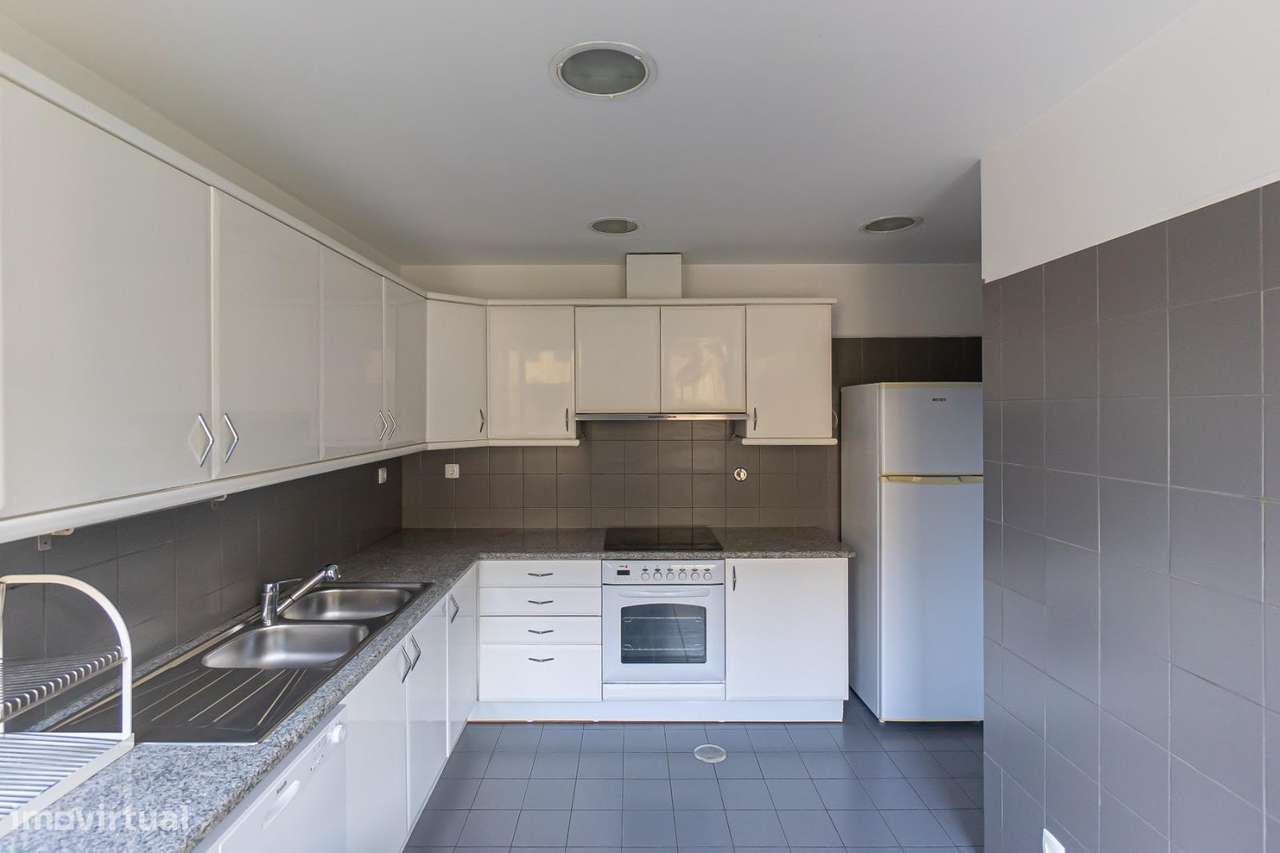 T3 no Amial, em Condomínio Reservado de Prestigio-8