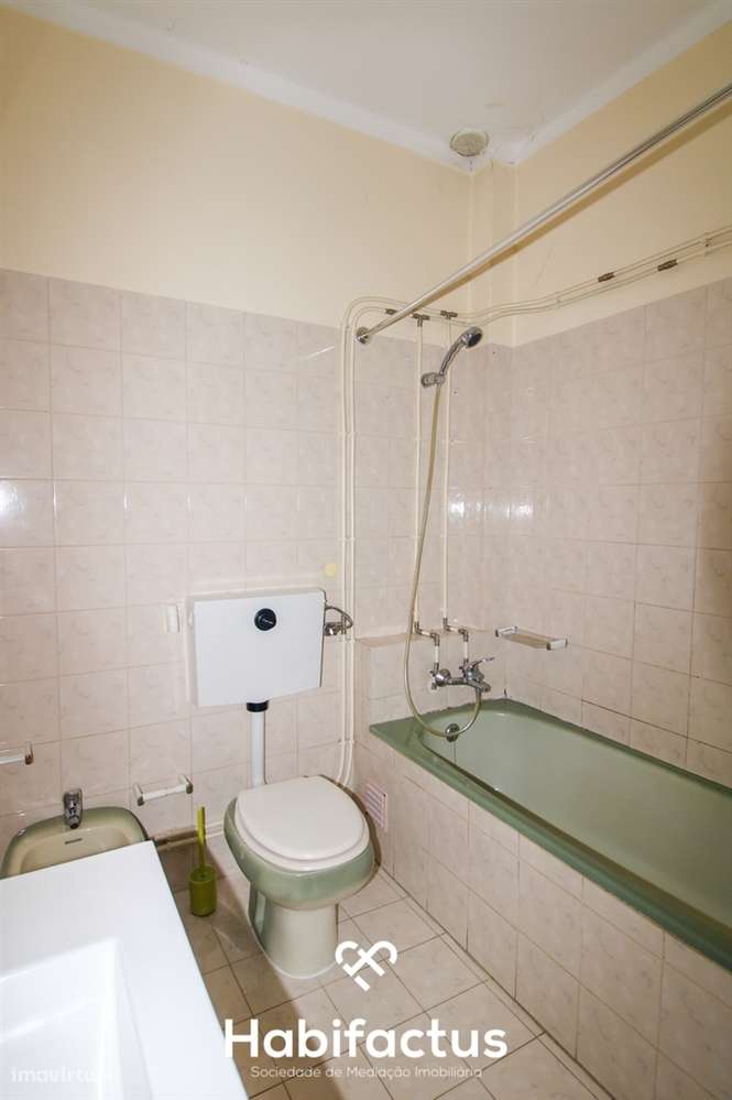 Andar Moradia T3 para Venda em Abraveses - Viseu-16