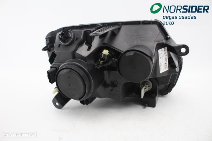 Farol esquerdo Dacia Duster|13-16 - 6