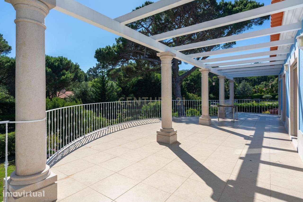 Moradia no Condomínio Privado da Penha Longa-33