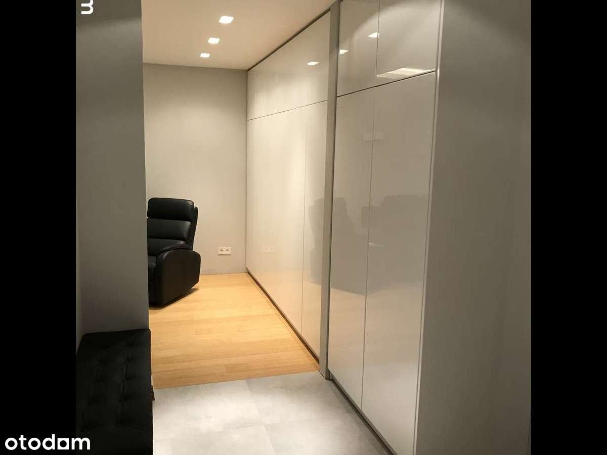 2-pok mieszkanie, bezpośrednio przy wejściu do stacji Metro Chrzanów - Pełny obrazek: 4/12