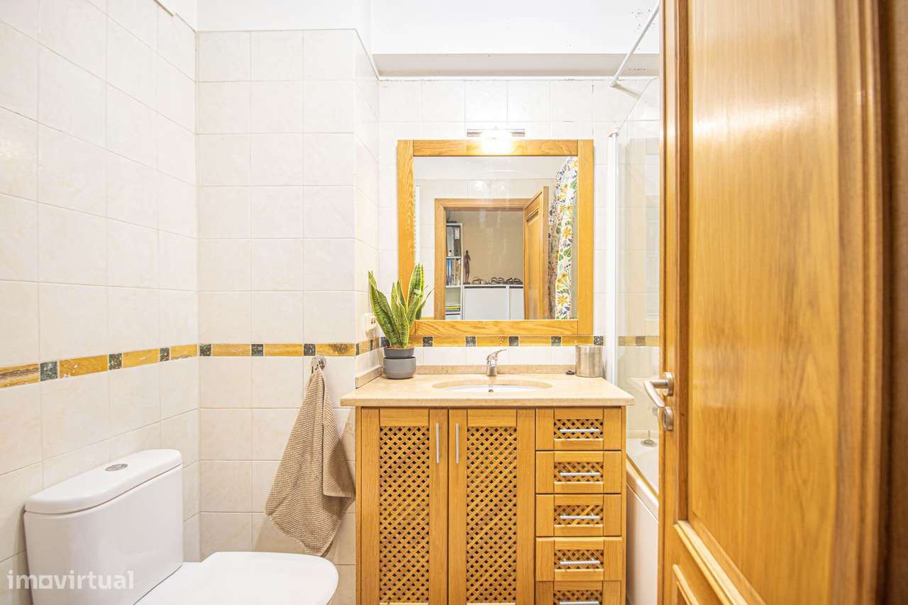 Apartamento T2+1 com terraço-12