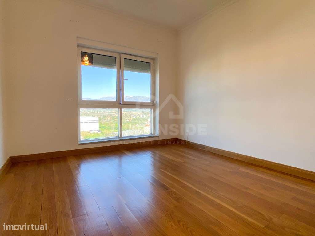 Apartamento T3 no Fundão-23