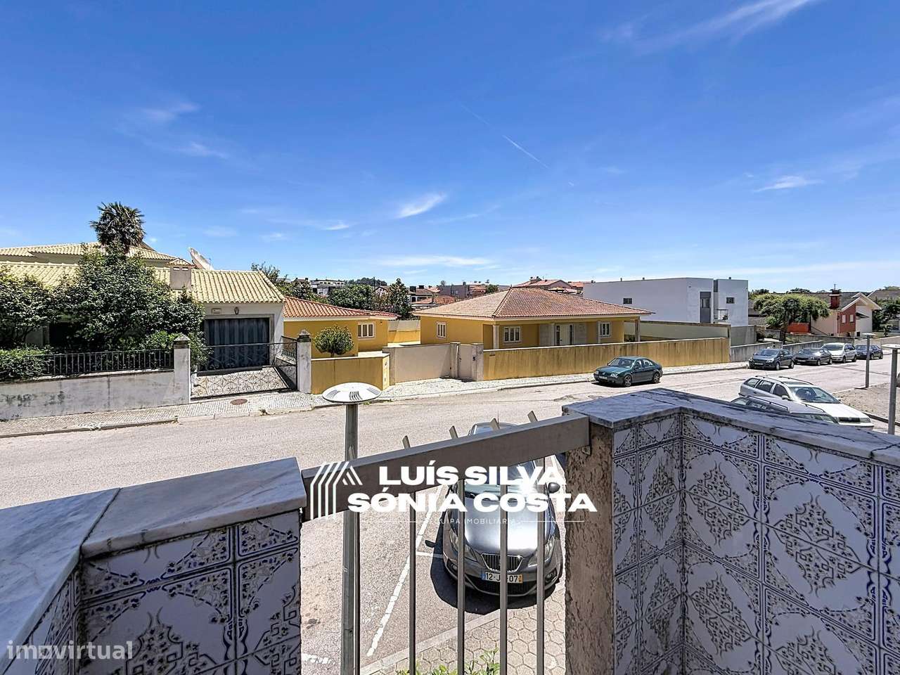 Apartamento T3 c/ Garagem, Varandas & Elevador – Centro da Feira...-15