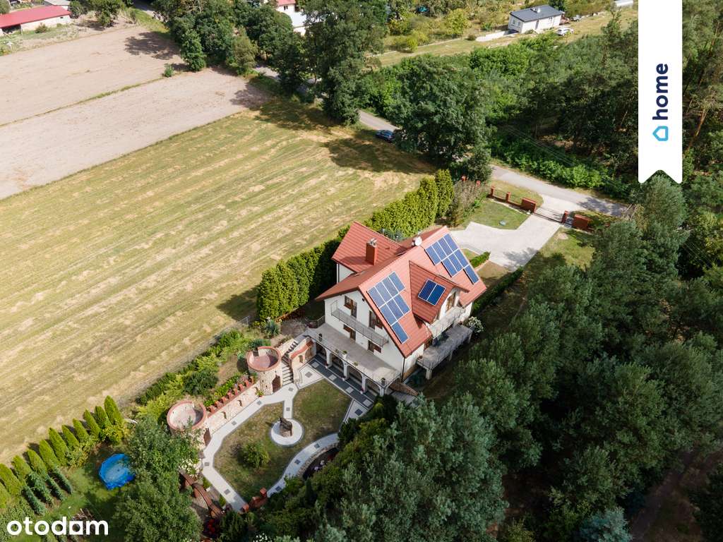 Niezwykła rezydencja z Basztami - Pełny obrazek: 4/20