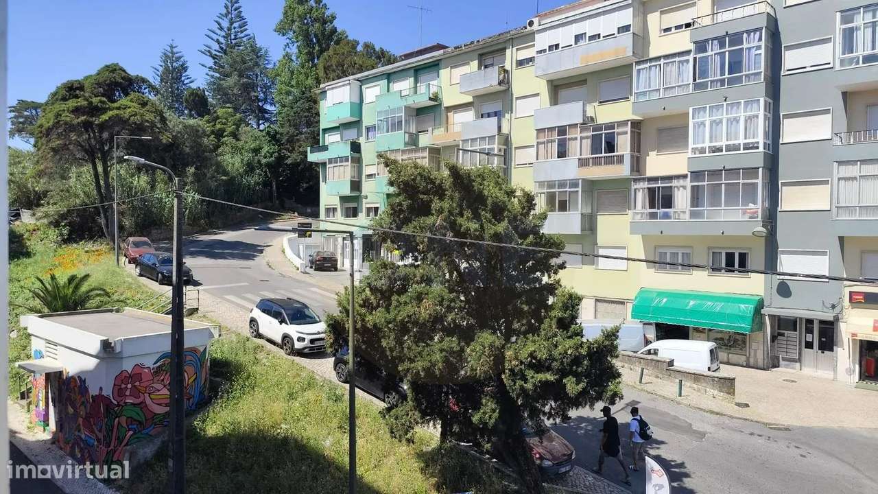 Venda de T3+1 Rio de Mouro-12