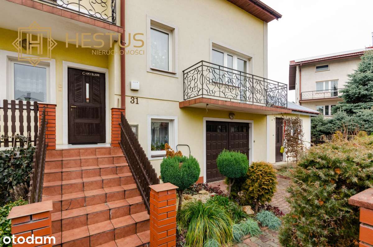 Komfortowy dom w cichej i spokojnej okolicy-8