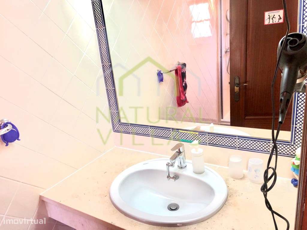 Moradia em Banda Duplex T0 + 2 próxima à Praia de São Rafael, Albuf...-12