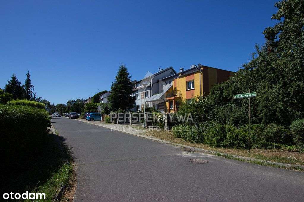 Dom W Zabudowie Szeregowej. Ul. Mechaników-1