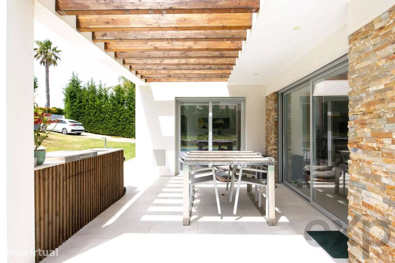 Moradia T4 com Piscina Aquecida de 17,5m e Apartamento Independente em-14