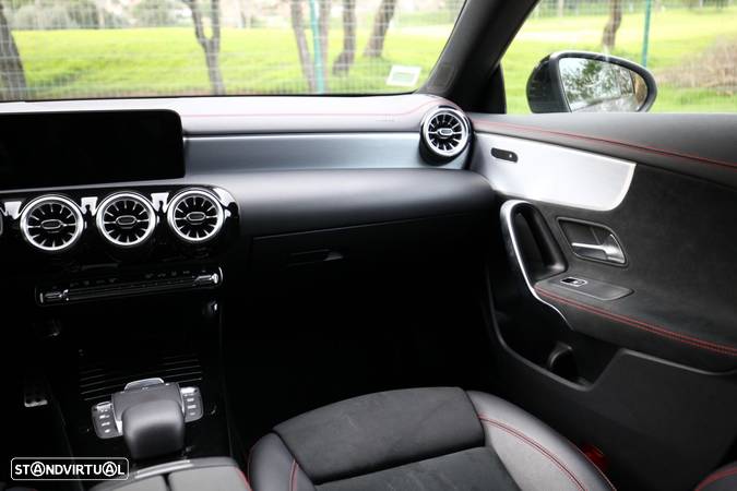 Mercedes-Benz CLA 180 d AMG Line Aut. - 27