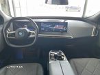 BMW iX xDrive40 - 10