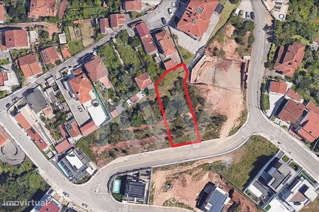 Lote de Terreno com 970m2 Zona Nobre de Coimbra | oportunidade - Grande imagem: 5/7