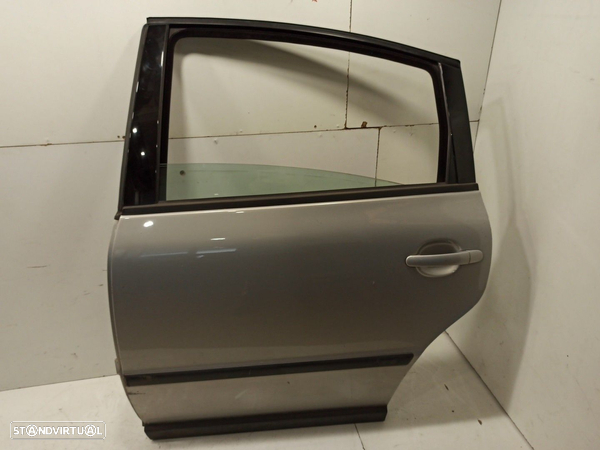 Porta Traseira Esquerda Volkswagen Passat (3B2) - 3