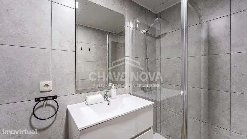 Apartamento Junto ao Douro c/Licença AL & Estação General de Torres-7