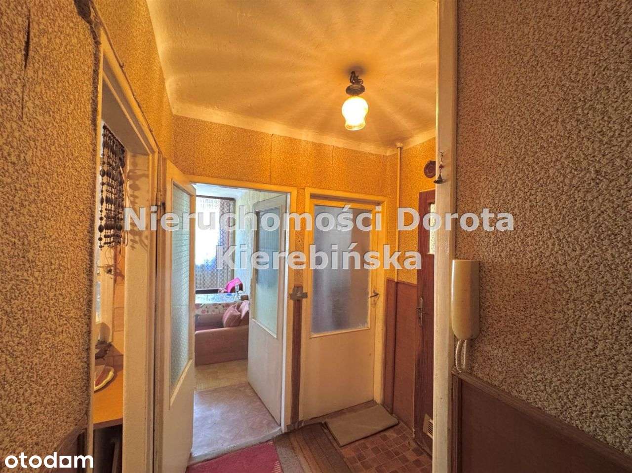 Mieszkanie do remontu w centrum miasta. - Pełny obrazek: 2/20