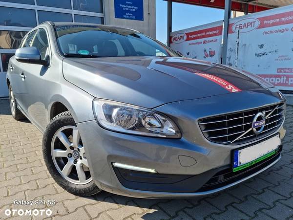 Volvo V60 D3 Geartronic Momentum - 4