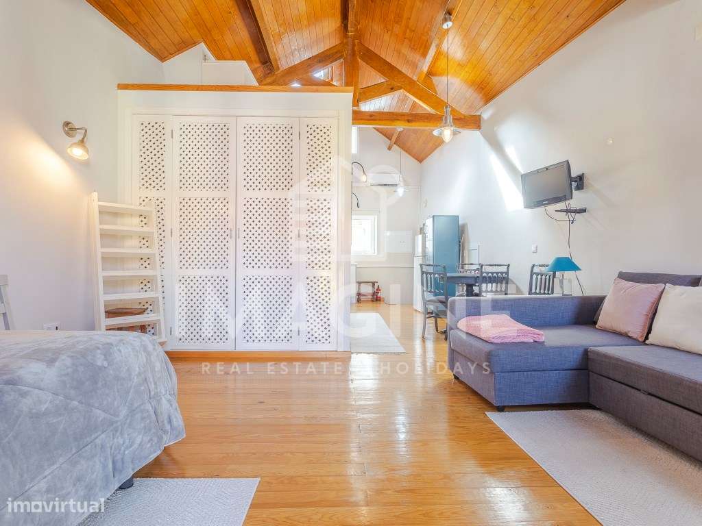 Prédio à Venda Localização Premium - Praça de Bocage-13