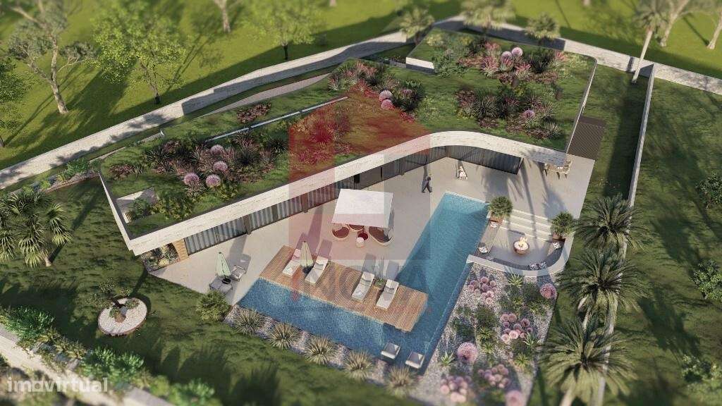 Moradia Térrea com Piscina - Grande imagem: 5/23