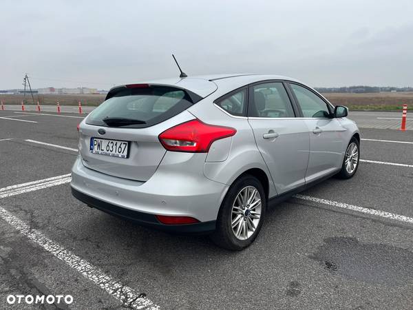 Ford Focus 1.5 TDCi SYNC Edition - 8