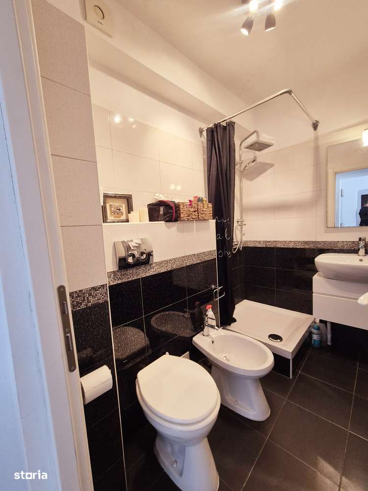 Apartament cu 2 camere, ultracentral, Piatra Neamț-6