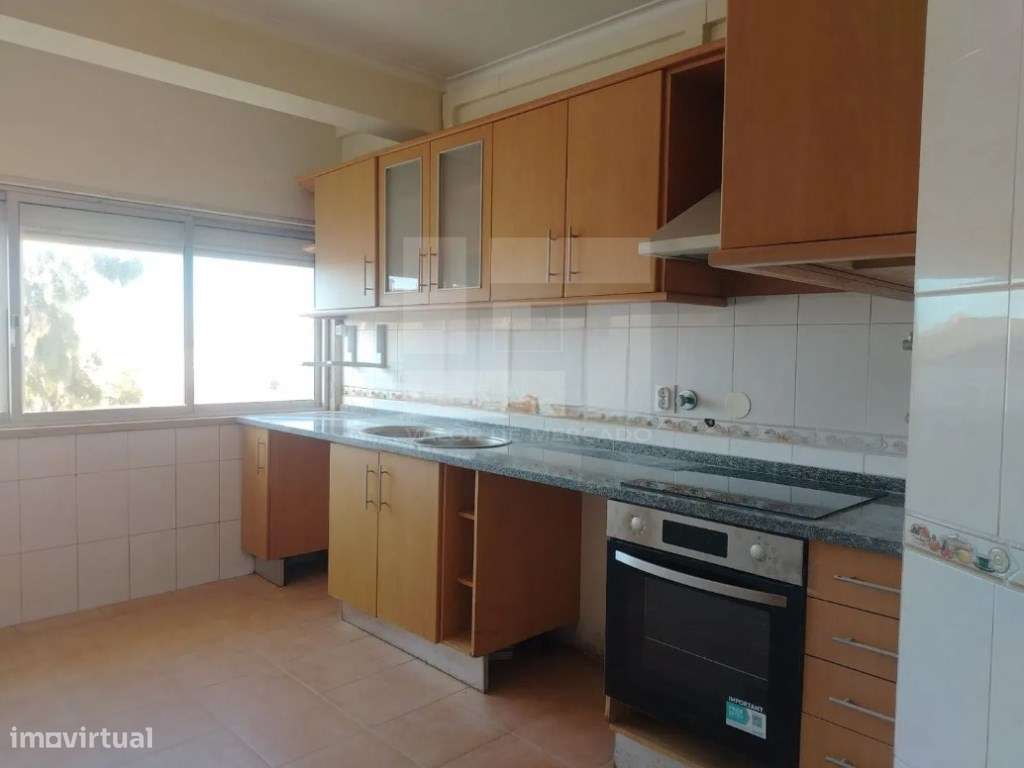 APARTAMENTO T2 - PENDÃO, QUELUZ - Grande imagem: 3/13