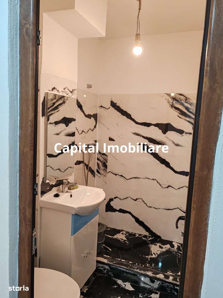 Apartament spațios 3 camere, Tg-Jiu (Sud) - Imagine principală: 5/8