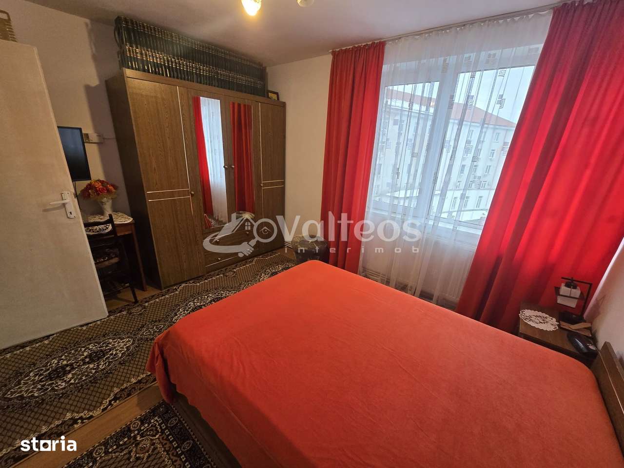 Reșița, apartament 2 camere, 56 mp, zona Universitate-7