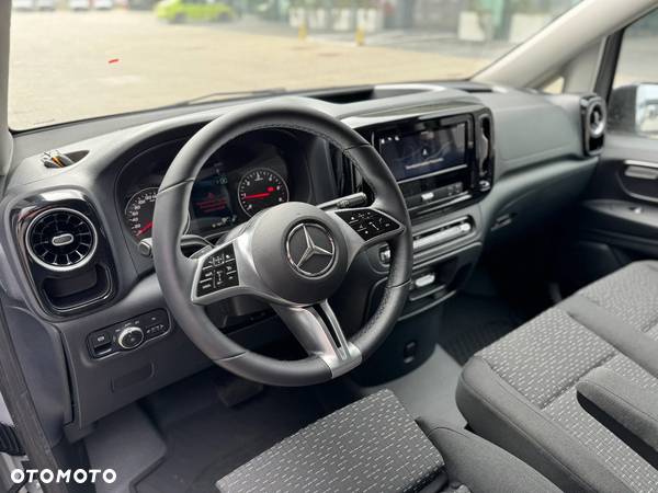 Mercedes-Benz Vito - 25