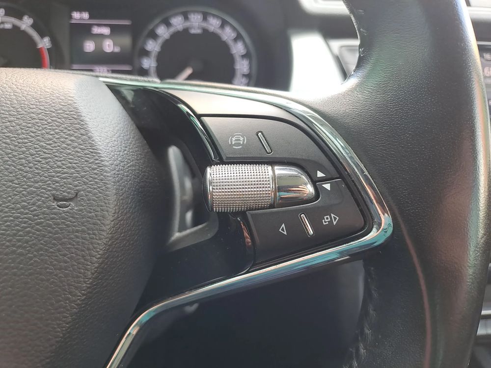 SKODA FABIA Smart Link Kamera Climatronic Grzane fotele Salon PL VAT23%