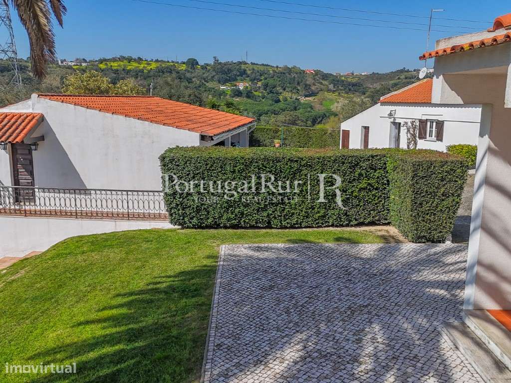 Quintinha com várias habitações em Vila Franca de Xira-58