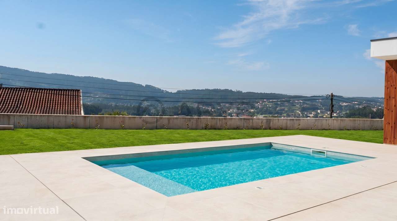 Moradia térrea T3 com Piscina-26