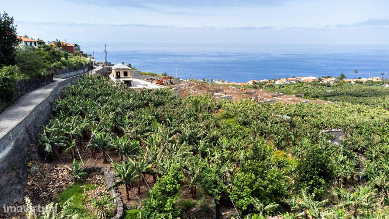Terreno para construção 1946m2 - Arco da Calheta-34