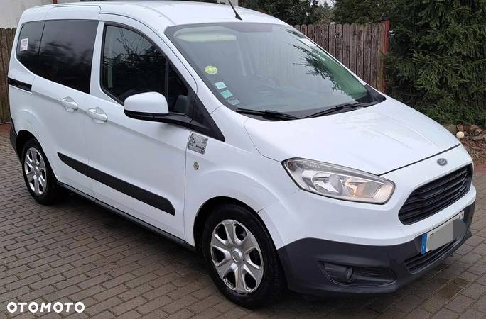 Ford transit Courier - 5