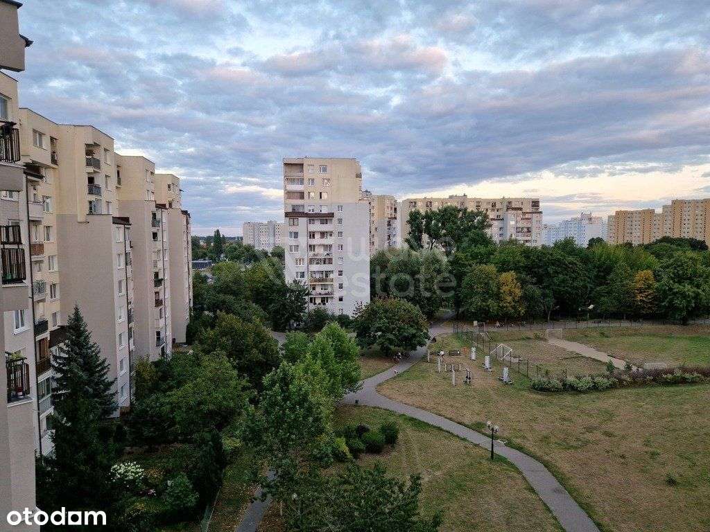 Metro Trocka! 2 pokoje 50,30m+ balkon + piwnica-8