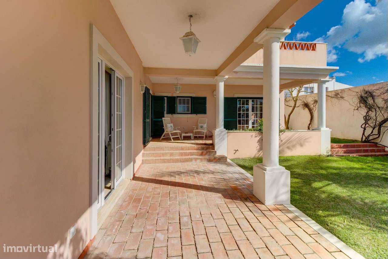 Moradia T6 com Piscina aquecida, Court de Ténis e Jardim na Lourinhã –-30