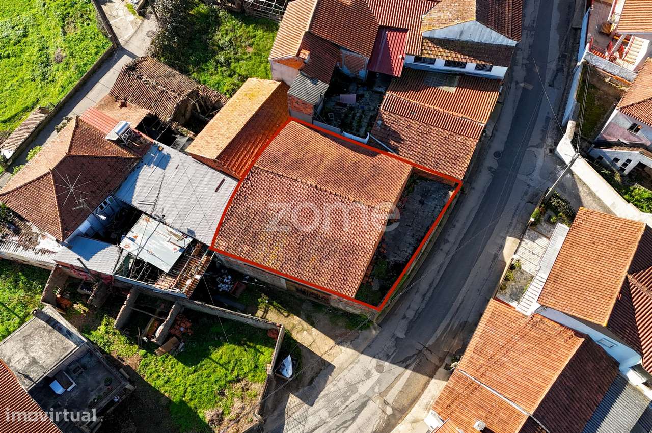 Moradia recuperar | Senhor da Serra | Coimbra - Grande imagem: 4/19